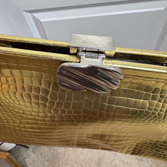 Vintage Lodis Women’s Long Gold Evening Special Event Clutch Purse with Handle - Picture 2 of 7